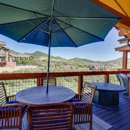 Mountain-View Condo About 9 Mi To Park City Skiing